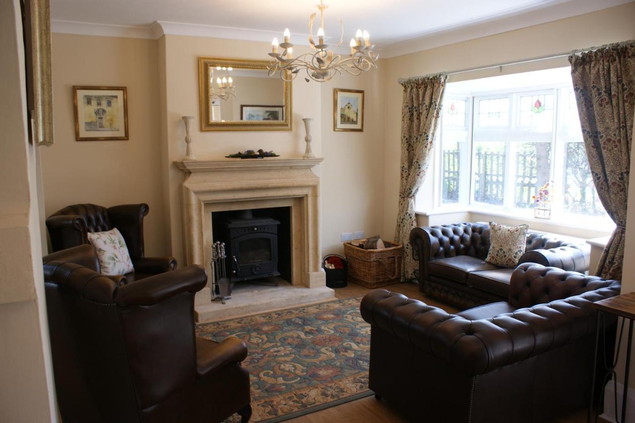 Spacious 4 Bed Family Cottage In Parkland Setting 요크 외부 사진