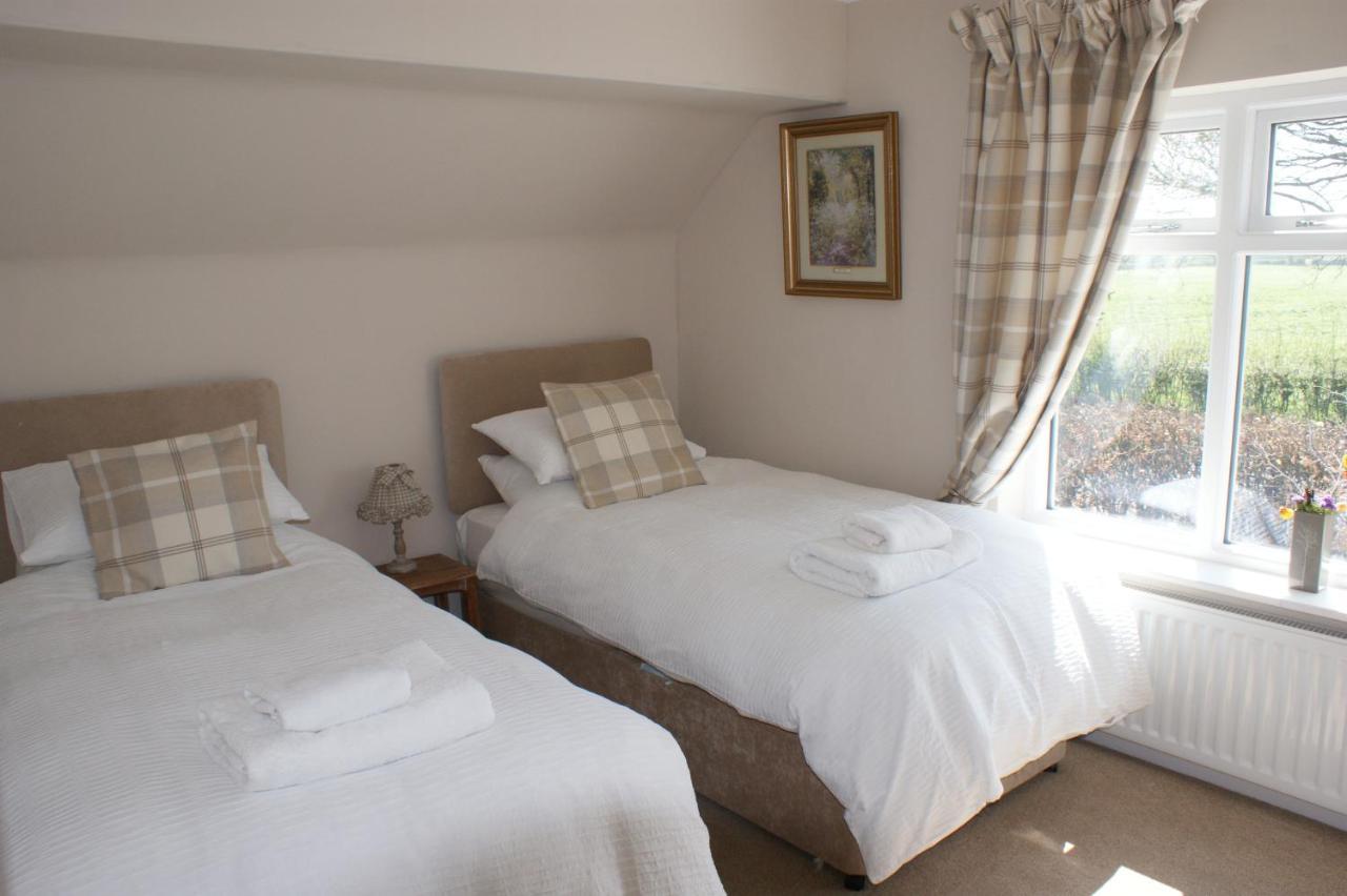 Spacious 4 Bed Family Cottage In Parkland Setting 요크 외부 사진